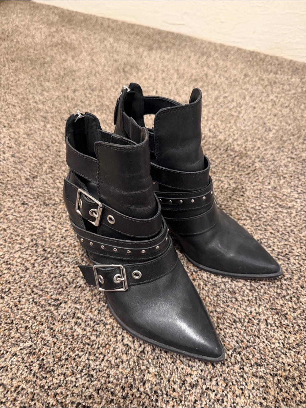 Aldo Black Pointed Toe Buckle Strap Ankle Boots - Picture 3 of 3